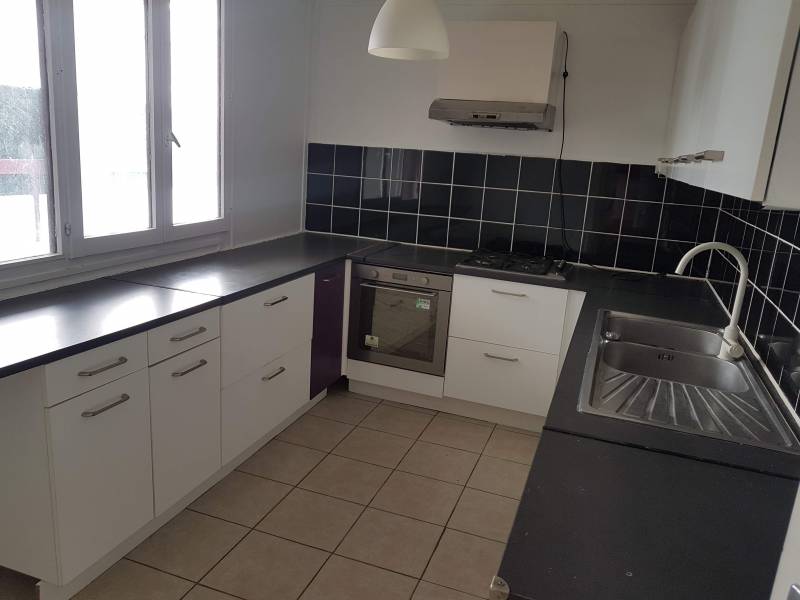 A vendre appartement F3 à Val de reuil