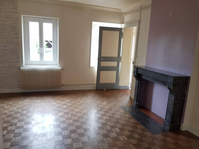 A vendre maison ancienne proche de Louviers à Canapeville