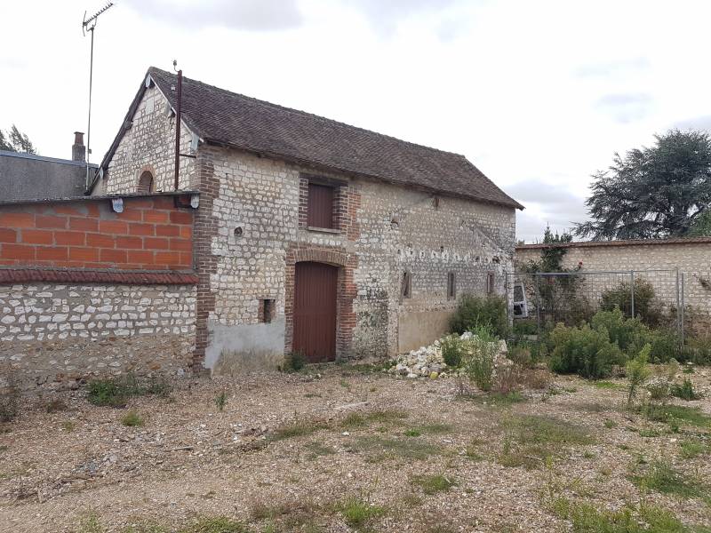 a vendre grange à rénover d'environ 70 m² sur la commune de Le vaudreuil