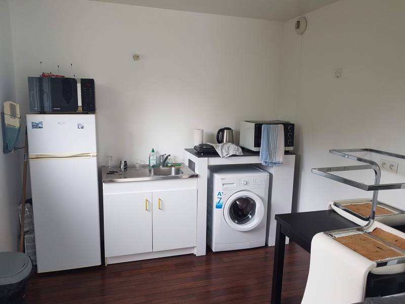 En vente appartement F2 loué 566€ / mois à Val de Reuil