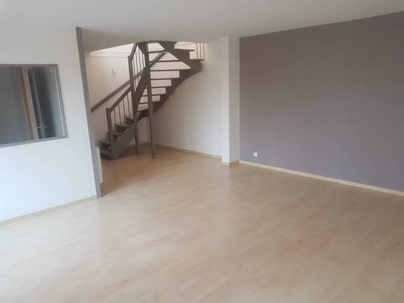 Achetez une maison F5 proche de la gare et des écoles à Val de Reuil