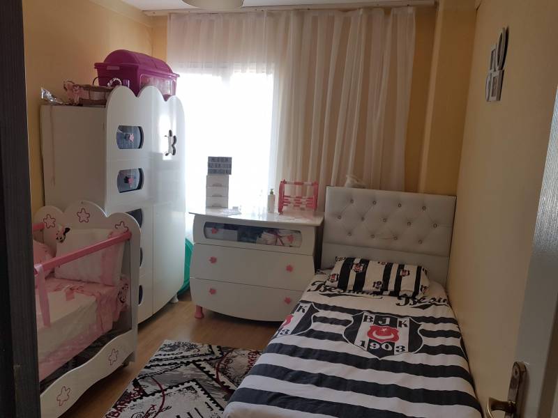 Vends appartement avec 3 chambres à val de reuil