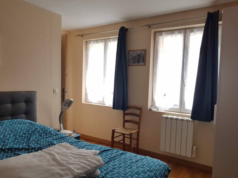 Maison de ville F3 avec jardin et cave Louviers centre ville 