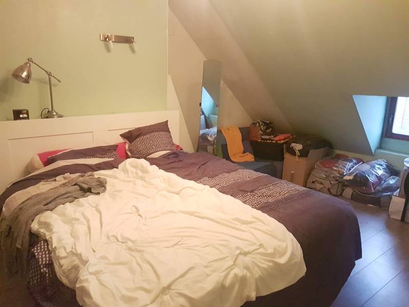 A vendre maison F4 en centre ville du village de Saint Pierre du Vauvray