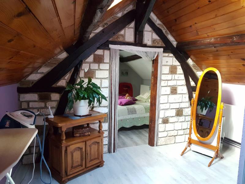 Vends maison en bon état F3 de 85 m² avec bureau jardin et garage à Louviers