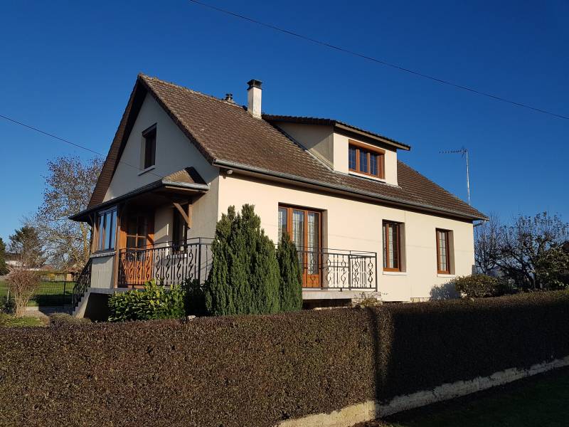 A vendre maison traditionnelle F6 de 125 m² habitable proche de Louviers à Quatremare