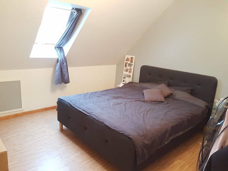 A vendre maison récente avec 3 chambres cellier garage et jardin clos à Le Vaudreuil