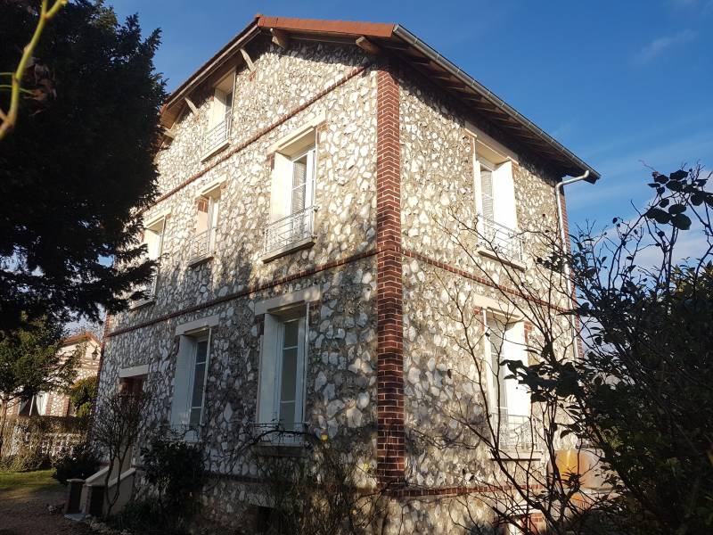 A vendre maison ancienne de caractère F3 de 75 m² à Pont de l'Arche