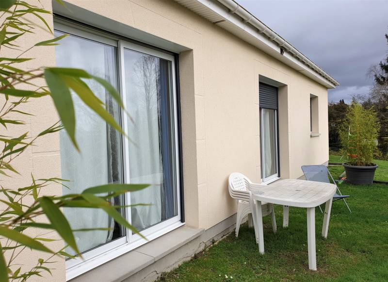 Maison récente de 90m² plain pied avec 3 chambres IGOVILLE  Calme, lumineux, excelent état.