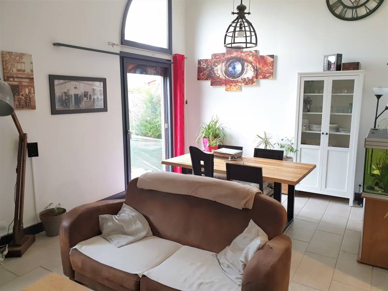 Maison 4 pièces VAL DE REUIL - coin séjour