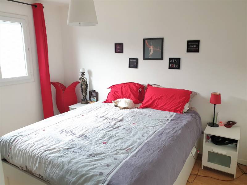 chambre 2 avec grand placard