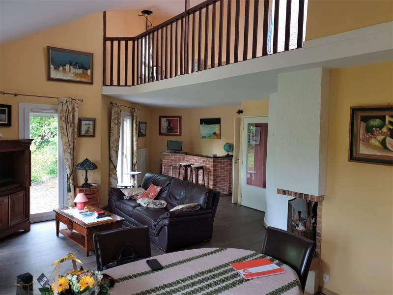 Maison 5 pièces avec une chambre en rez de chaussée limitrophe LE VAUDREUIL VAL DE REUIL  