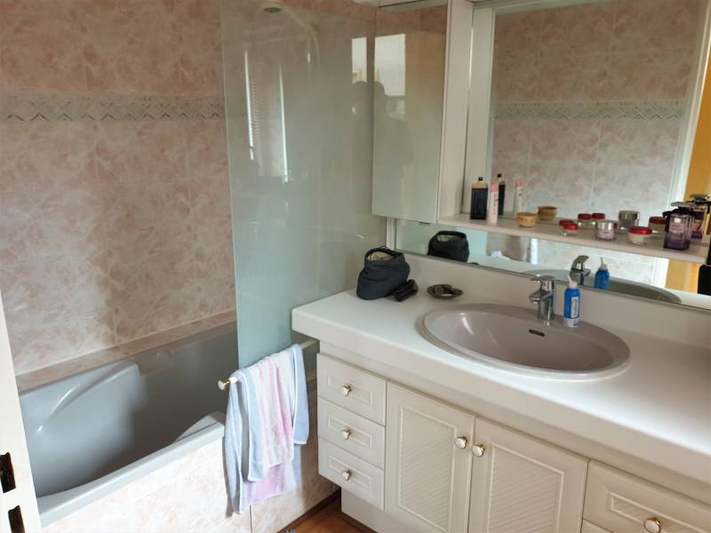 Maison 5 pièces avec une chambre en rez de chaussée limitrophe LE VAUDREUIL VAL DE REUIL  