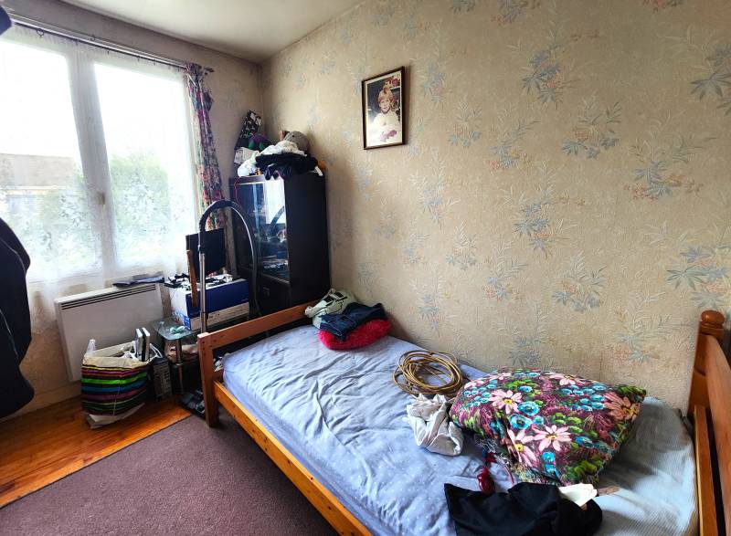 Maison à vendre à Poses (27740) 3 pièces, jardin 855 m², proche Seine et A13 | À rénover avec aides financières