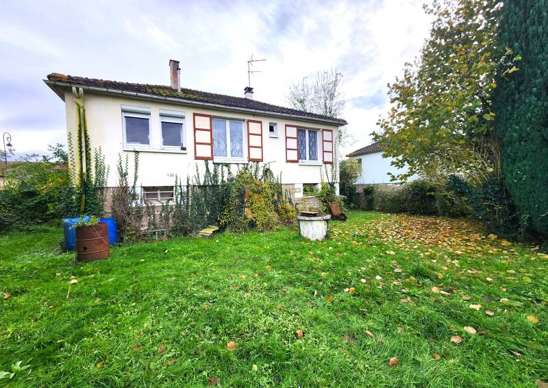 Maison à vendre à Poses (27740) 3 pièces, jardin 855 m², proche Seine et A13 | À rénover avec aides financières
