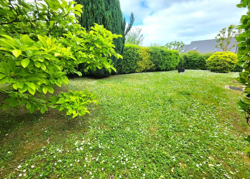 Maison plain-pied 140 m² à vendre à Saint-Marcel (27950) – 4 chambres, jardin, garage, proche Vernon et A13