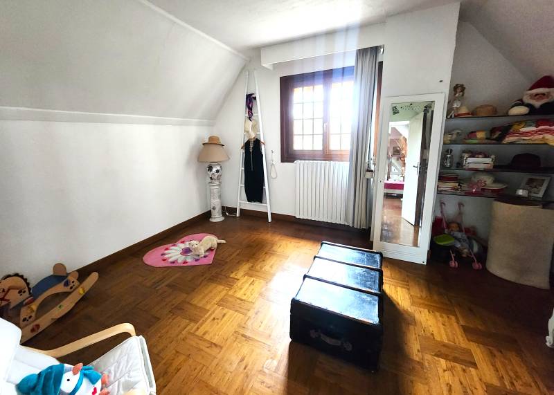 Maison familiale Incarville – 116 m², sous-sol complet, proche A13