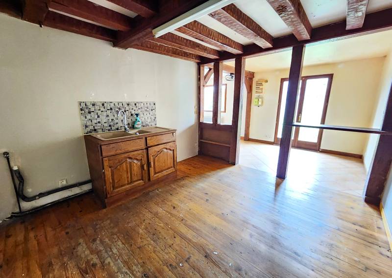 Maison à vendre proche A13 à Léry – 90 m², 4 pièces, jardin