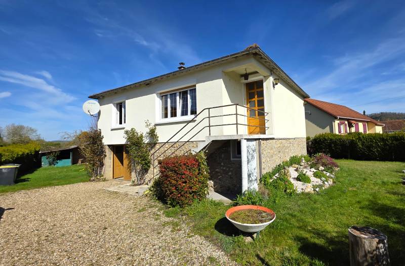 Maison Poses avec grand terrain – 1500 m² – Fort potentiel