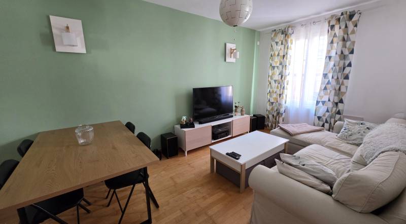 Achat maison Louviers : 77 m² avec 3 chambres et dépendance