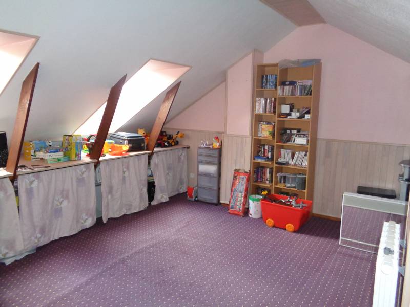 A vendre habitation de 115 m² sur un jardin de 256 m² à Val de Reuil (27100) proche de la gare