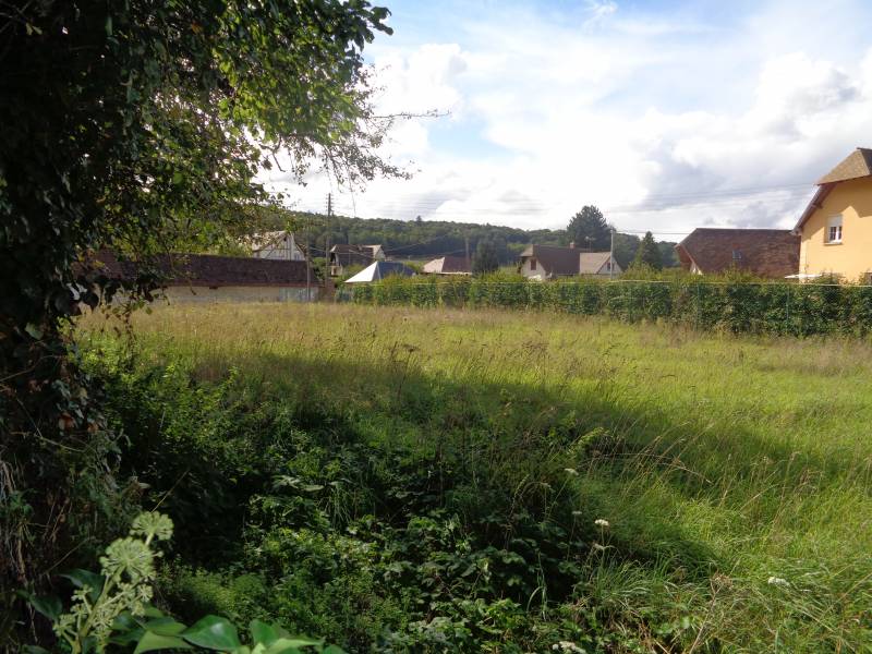 A vendre terrin à bâtir d'une superficie de 1026 m² sur la commune d'Heudreville sur Eure 27400