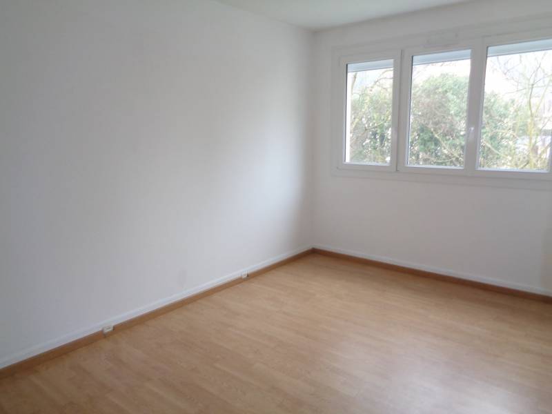 Acquérir un appartement avec deux chambres à Louviers 27400