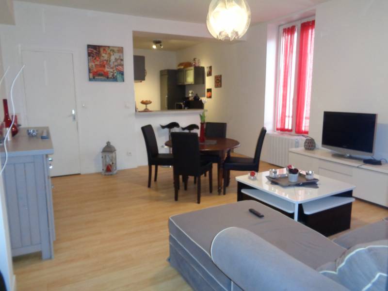 Acheter cet appartement avec grand séjour à Louviers 27400