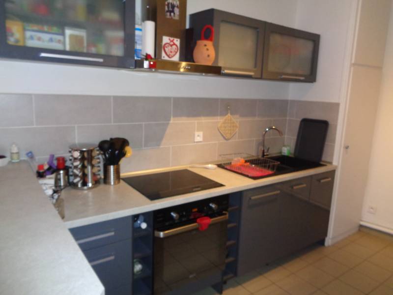 En vente cet appartement F4 avec cuisine aménagée et équipée à Louviers 27400