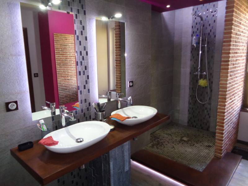 A acheter maison ancienne  avec salle de douche neuve à Acquigny 27400