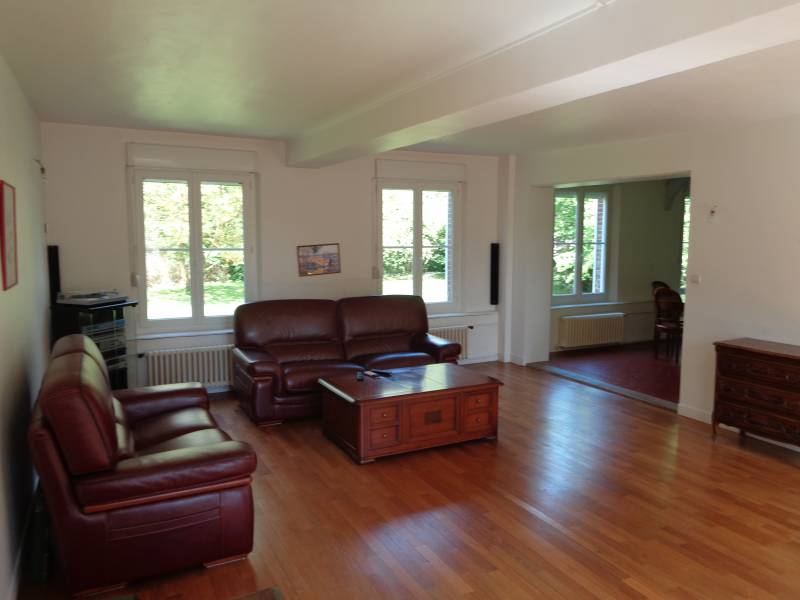 En vente maison ancienne avec un séjour de 50 m² à louviers 27400