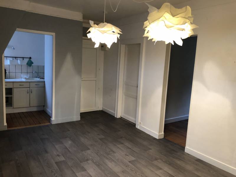 APPARTEMENT T2 SAINT PIERRE DU VAUVRAY  