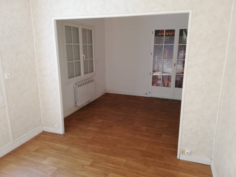 A vendre maison individuelle de plain pied sur sous-sol complet - chambre