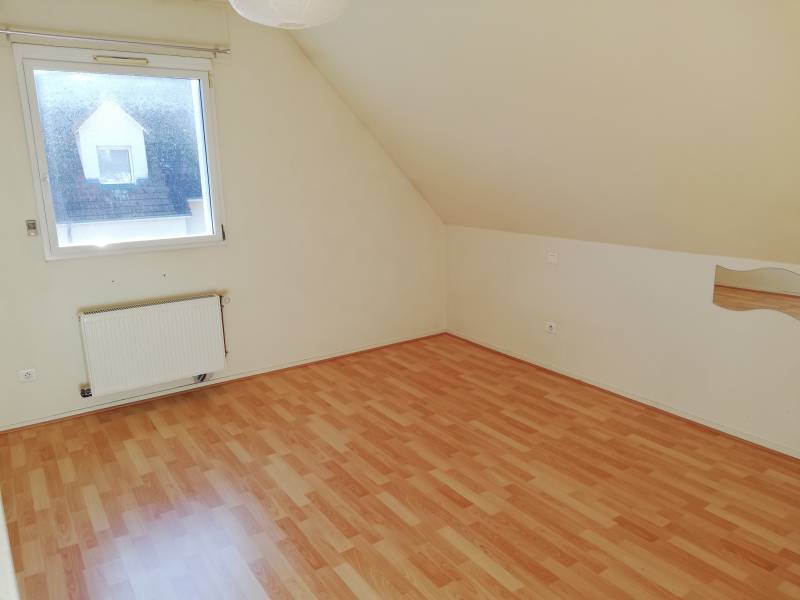 Vends maison lumineuse de 130 m² à Le Vaudreuil