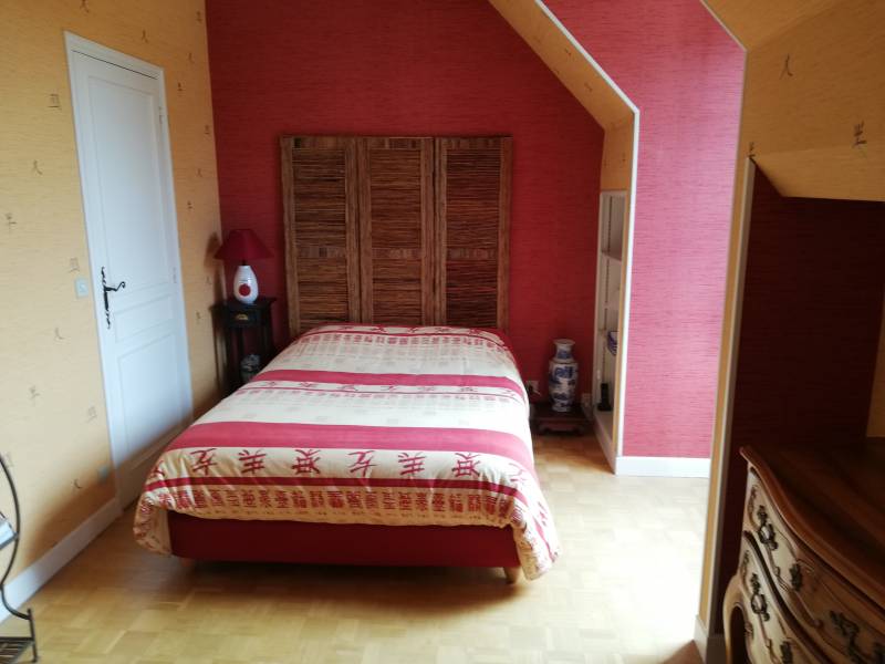 Maison T6 SAINT ETIENNE DU VAUVRAY  