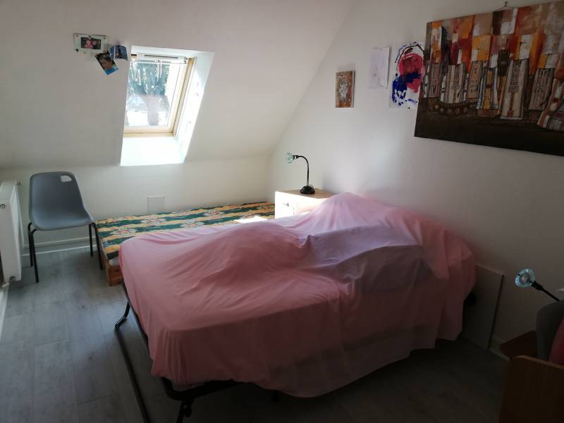 maison à Val de Reuil a acheter porche autoroute