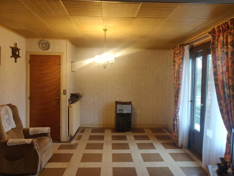 Maison 3 pièces de plain pieds proche de la Seine sur 1600m² de terrain POSES  