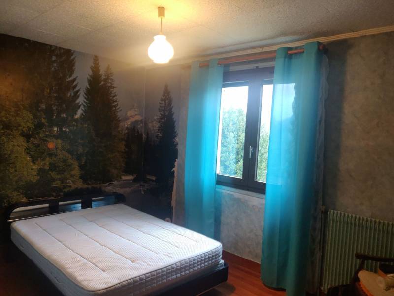 Maison 3 pièces de plain pieds proche de la Seine sur 1600m² de terrain POSES  