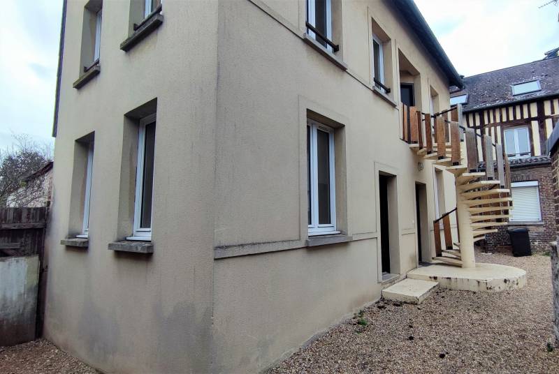 Immeuble de rapport 9 lots loués