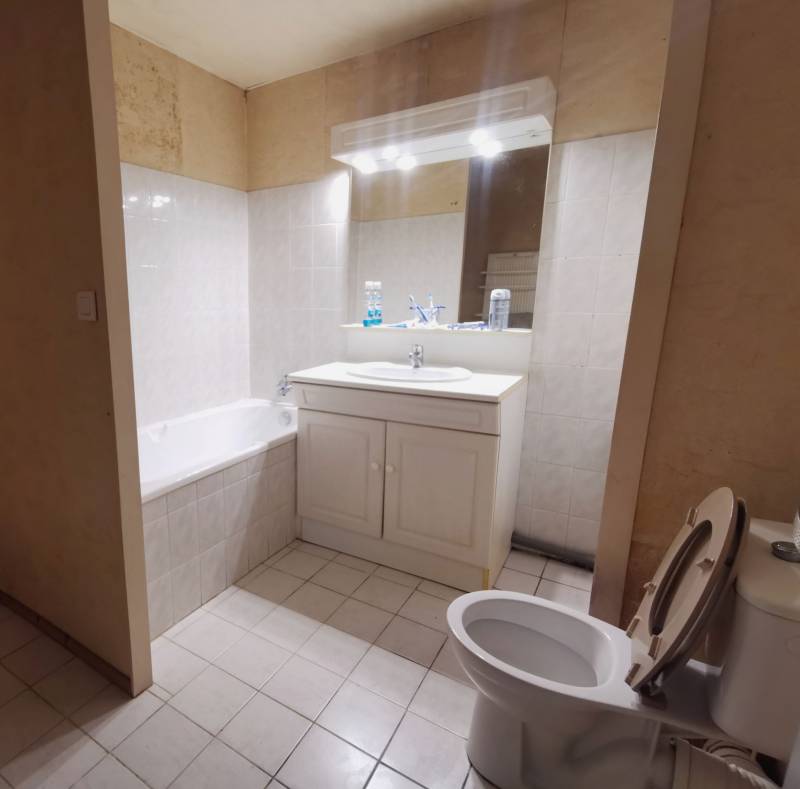 Maison de ville dans la commune de Val-de-Reuil Val-de-reuil  