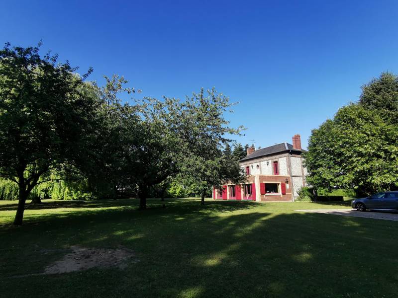 Maison de Maître de 210 m² Terre de Bord  