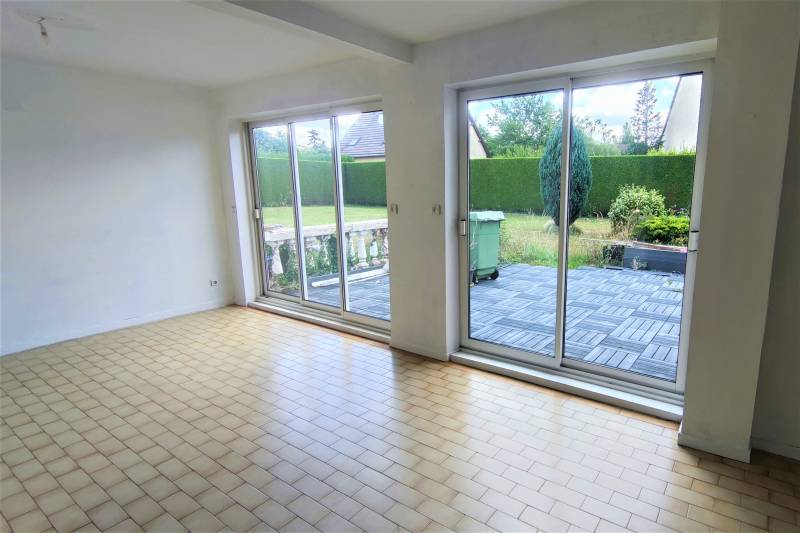 Maison de 128m², 4 chambres + dressing, jardin clos magnifique, au calme à 10 min de la gare SNCF et à 5min de la A13