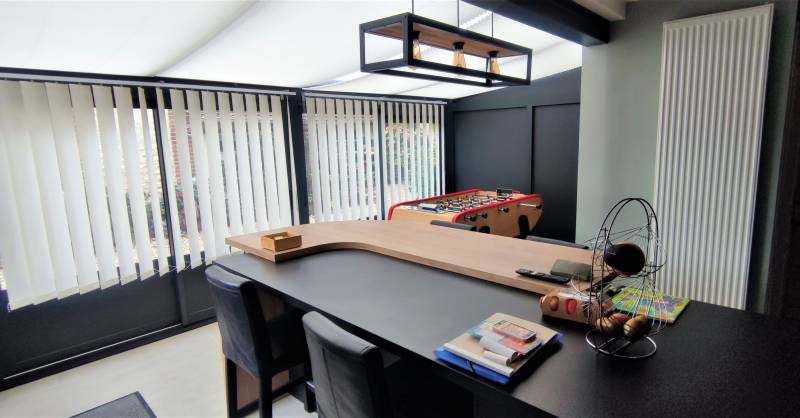 Ensemble immobilier composé de 2 biens dont un exploité en gite avec piscine chauffée ACQUIGNY (27400)  