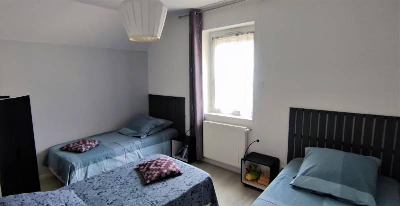 Ensemble immobilier composé de 2 biens dont un exploité en gite avec piscine chauffée ACQUIGNY (27400)  