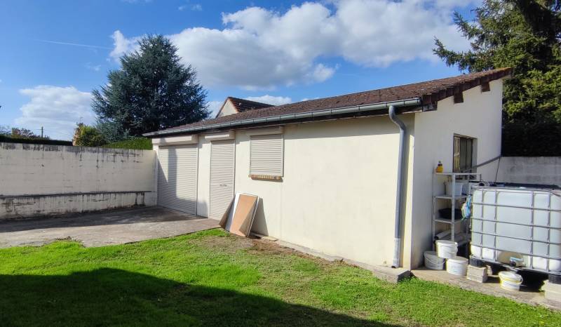 Maison de plain pied 4 chambres à Pitres garage indépendant