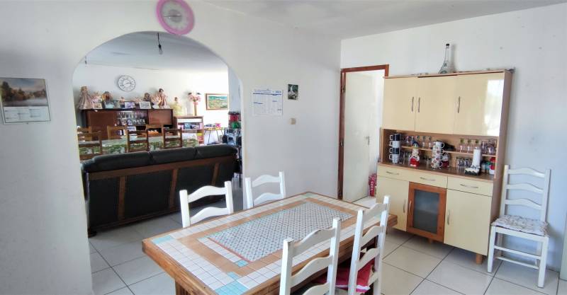 Maison de plain pied 4 chambres à Pitres avec cuisine indépendante