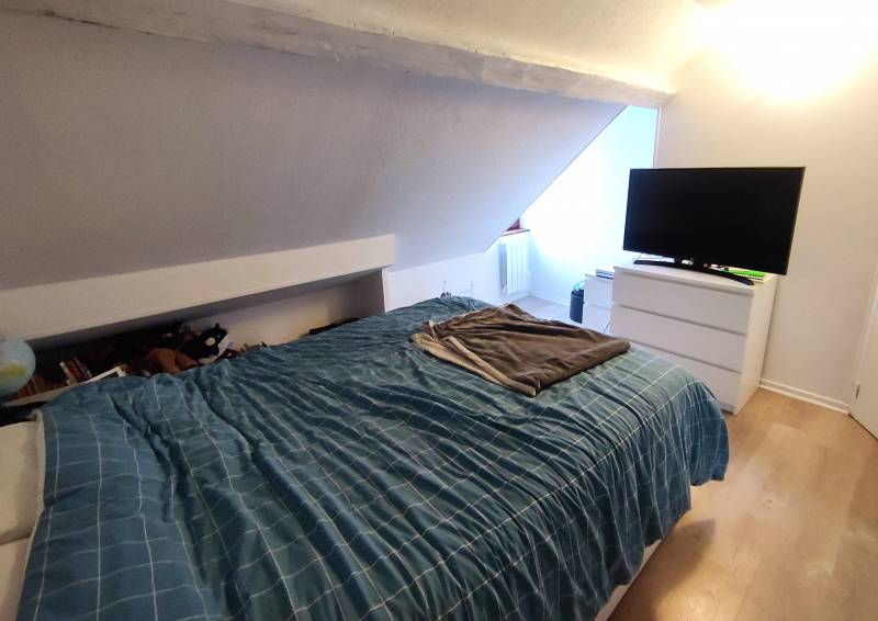 Maison en plein centre ville de 70m² environ avec jardin et garage PONT DE L'ARCHE  