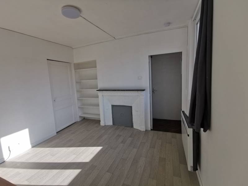 Appartement T2 centre ville Louviers  