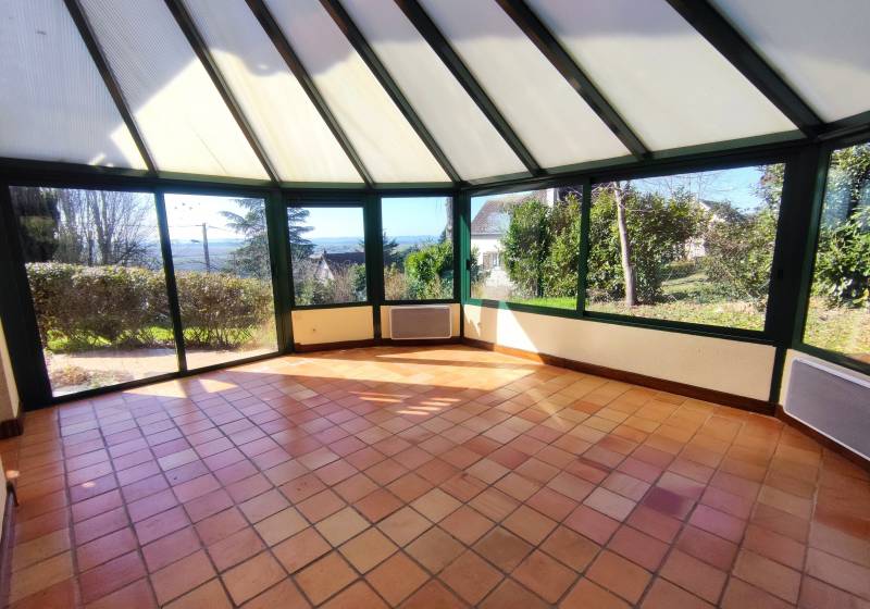 Maison sur sous sol complet véranda