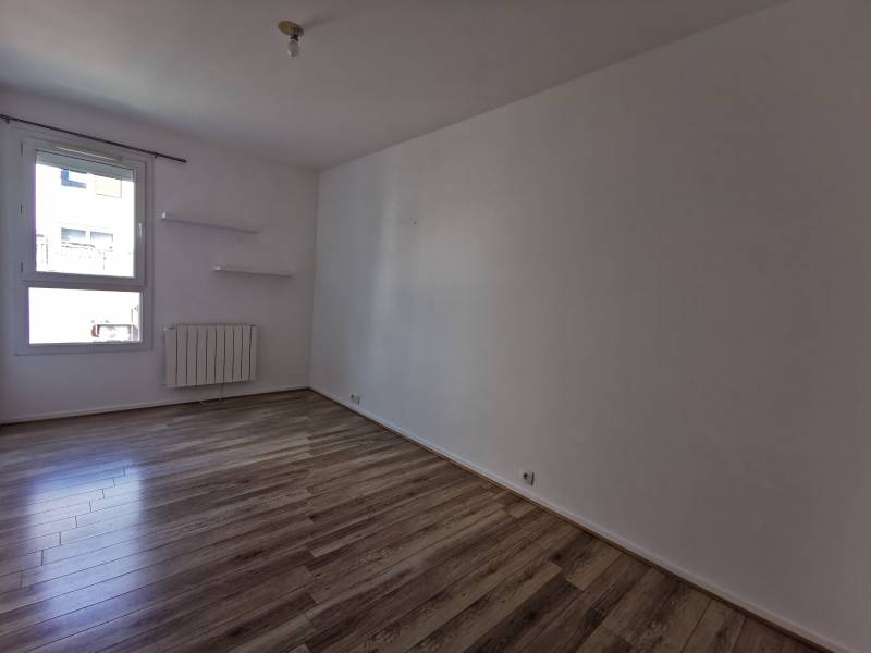 Appartement T3 Val de Reuil  